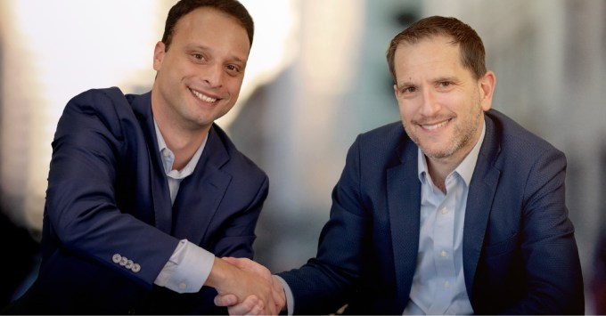Harry Glasser from Periscope Data and Amir Orad of Sisense.