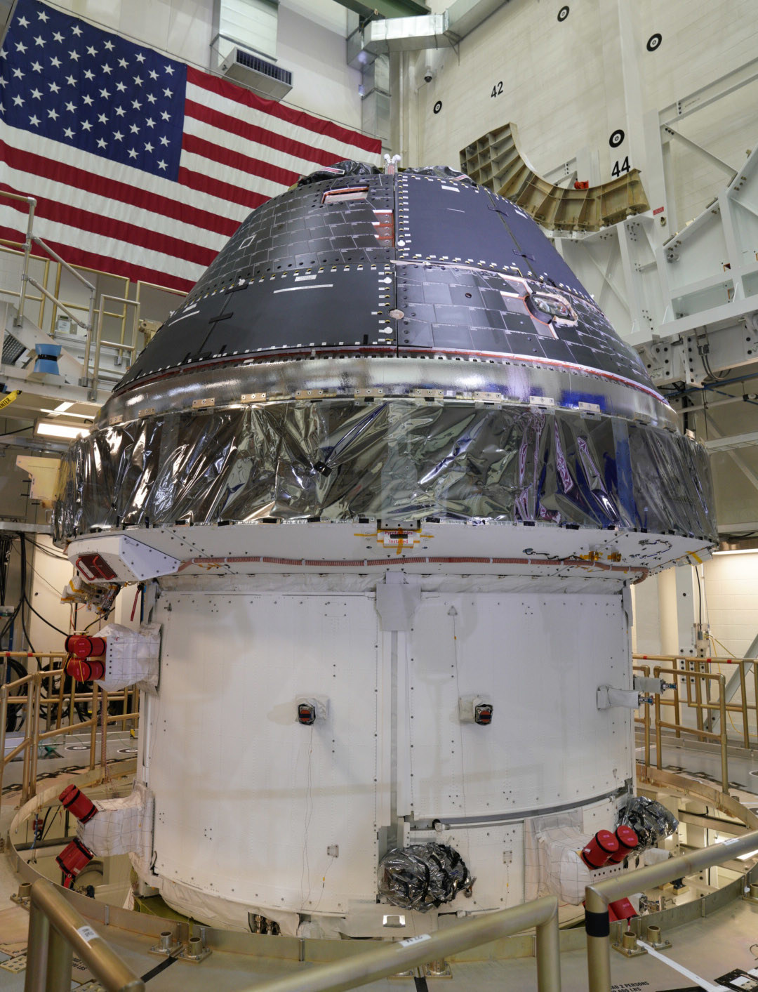 Orion-CM-SM-Stacked-7-20-19-Lockheed-Martin 1 1