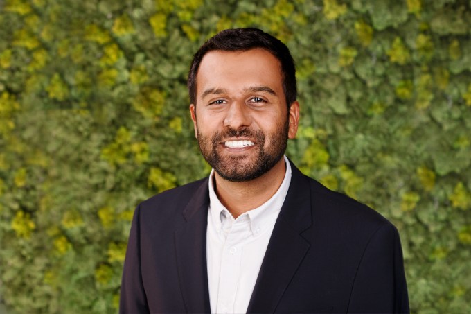 Sagar Sanghvi, CFO, Instacart Sagar Sanghvi CFO Instacart